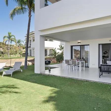 2 Bedroom Ground Floor At Hills Estepona