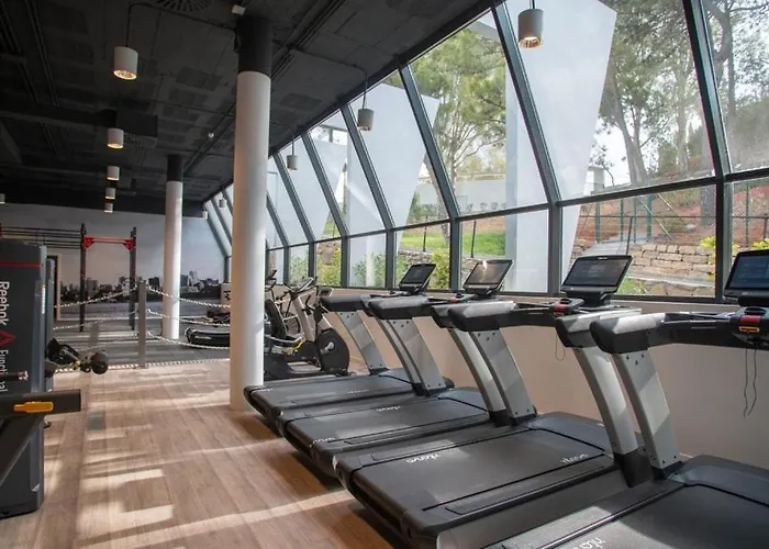 2 Bedroom Ground Floor At Hills Apartamento *