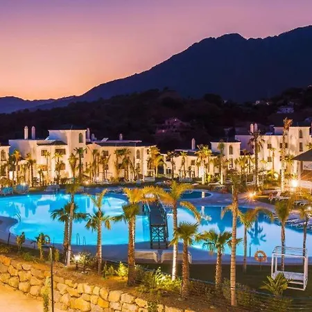 Appartement 2 Bedroom Ground Floor At Hills Estepona