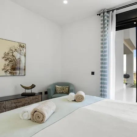 2 Bedroom Ground Floor At Hills *
