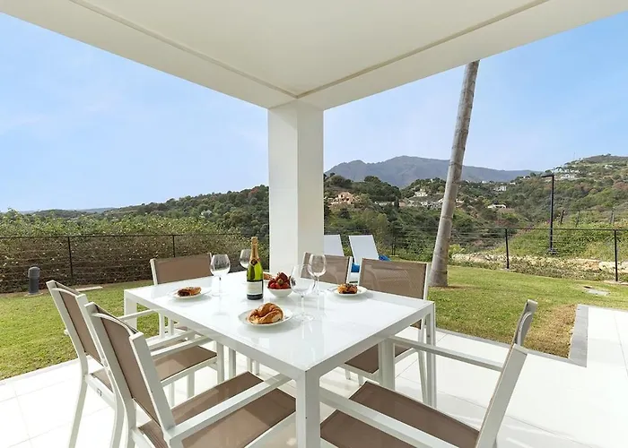 Appartamento 2 Bedroom Ground Floor At Hills *