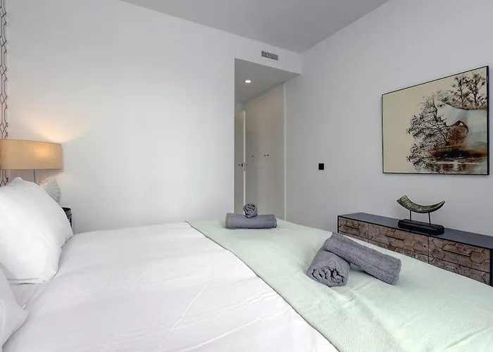 2 Bedroom Ground Floor At Hills