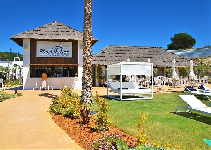 2 Bedroom Ground Floor At Hills *