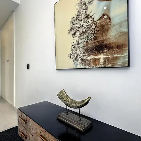 2 Bedroom Ground Floor At Hills