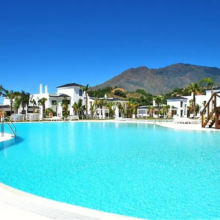 Appartamento 2 Bedroom Ground Floor At Hills