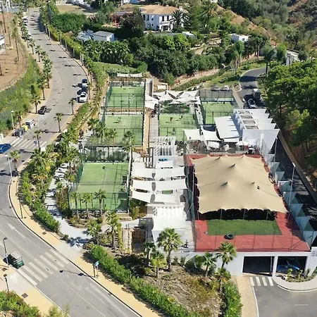 Appartamento 2 Bedroom Ground Floor At Hills *